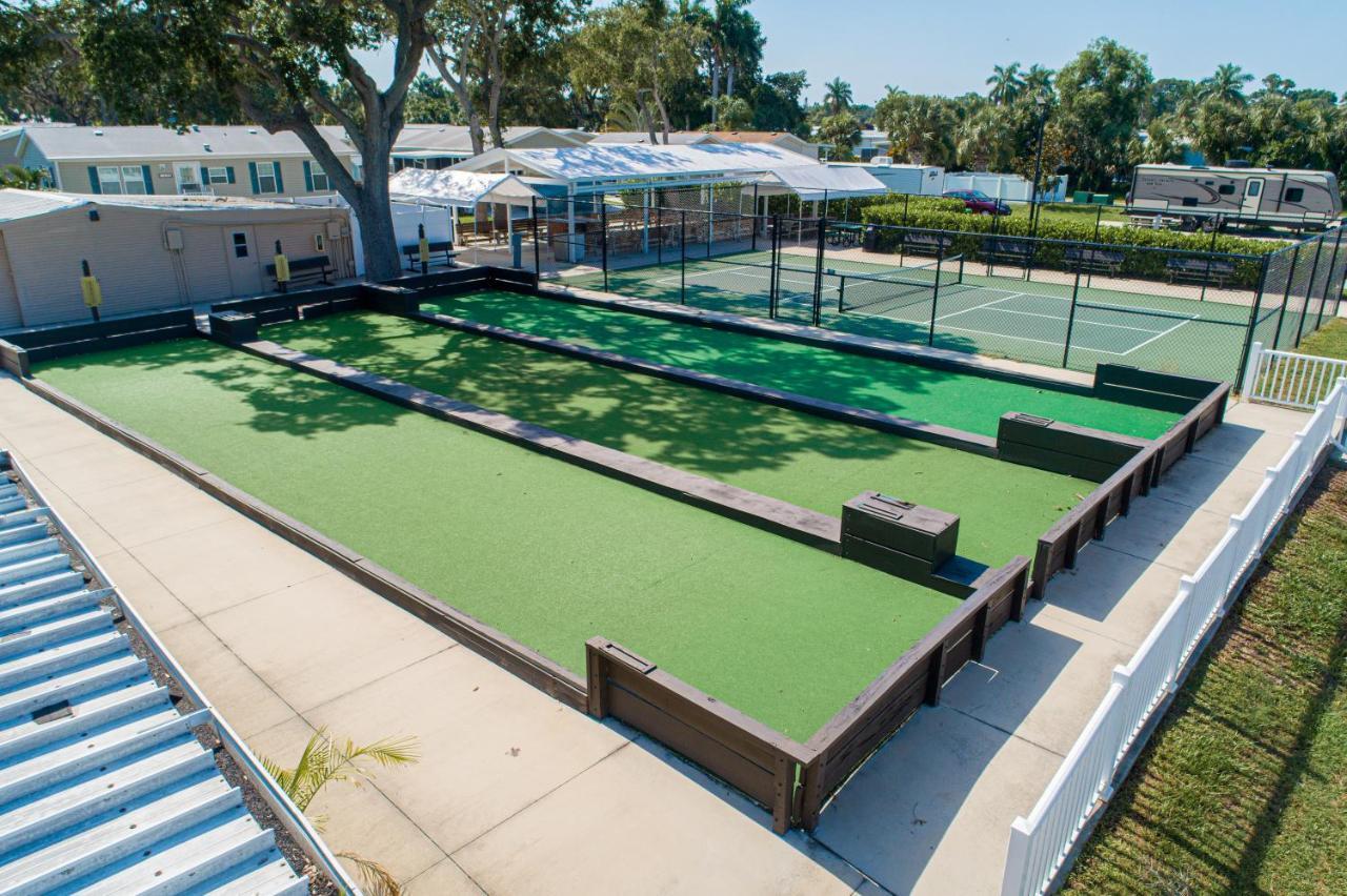 Groves Rv Resort Harlem Heights Ngoại thất bức ảnh